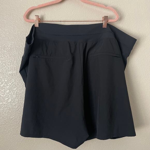 Athleta Shorts Womens Size 26 Plus Black Brooklyn Pull On Pockets Athletic Gym - Picture 6 of 10